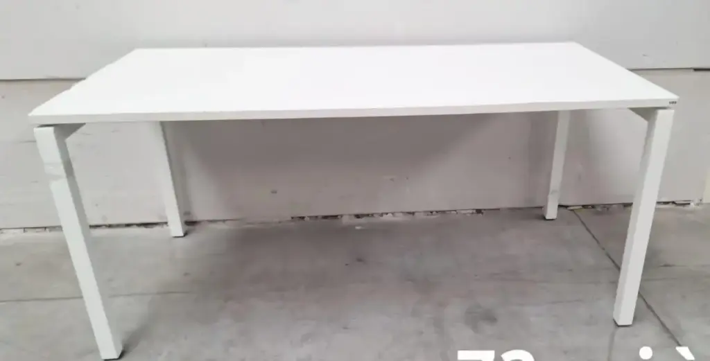 Table de bureau 