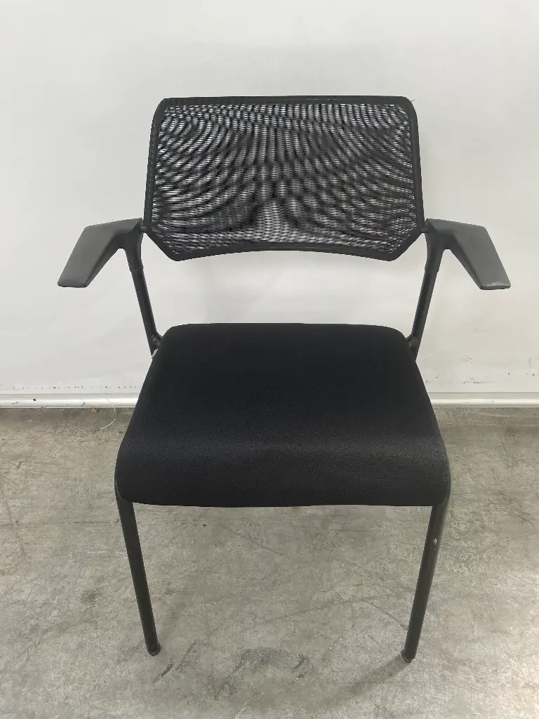 Chaise visiteur interstuhl tissu noir accoudoirs 