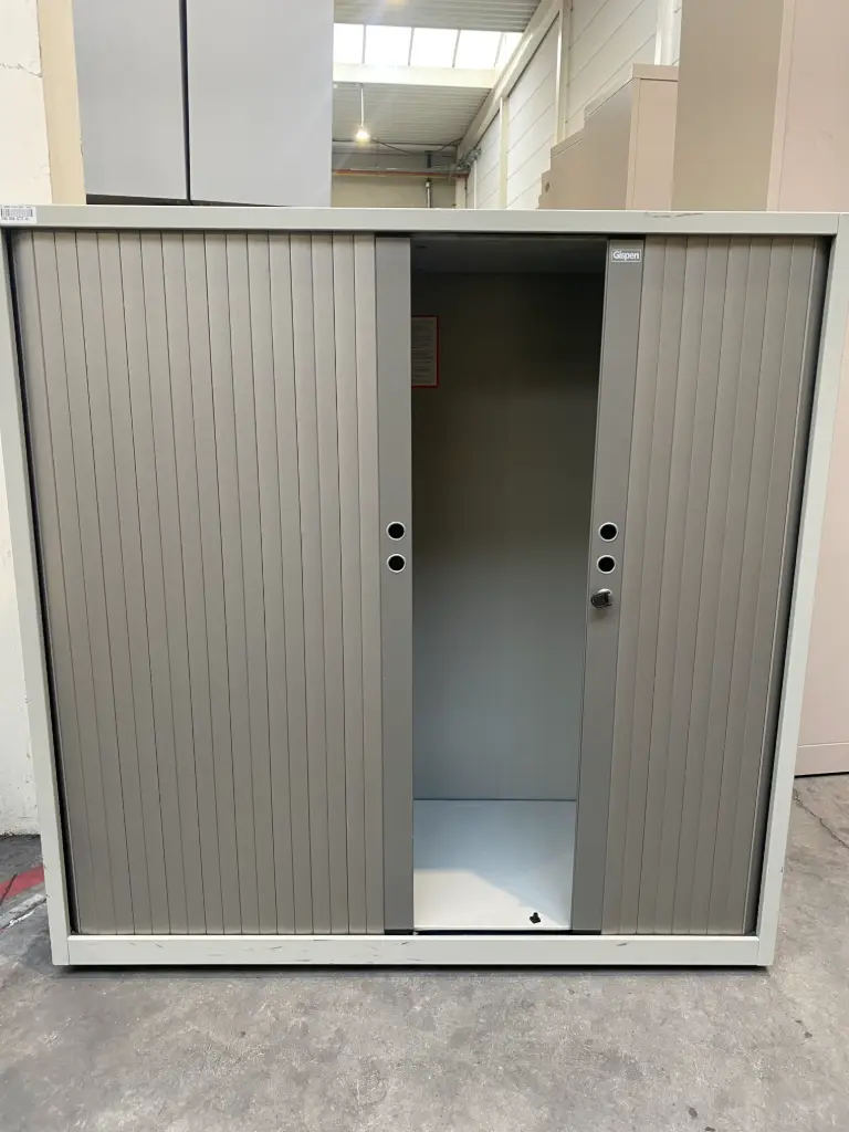 Armoire Gispen avec clefs