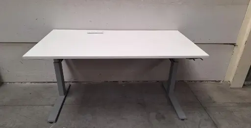 Table réglable à manivelle