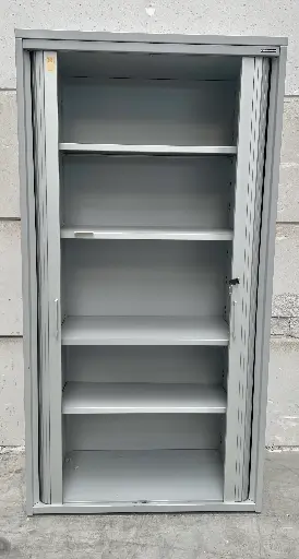 Armoire Haute à volet 